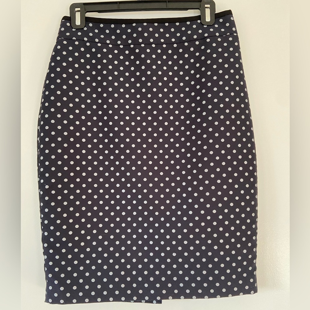 Ann Taylor Navy and Blue Polka Dot Pencil Skirt